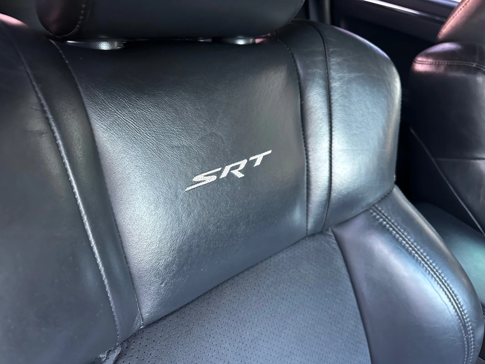 Chrysler 300c 3.0CRD 218к.с SRT FACELIFT - изображение 10