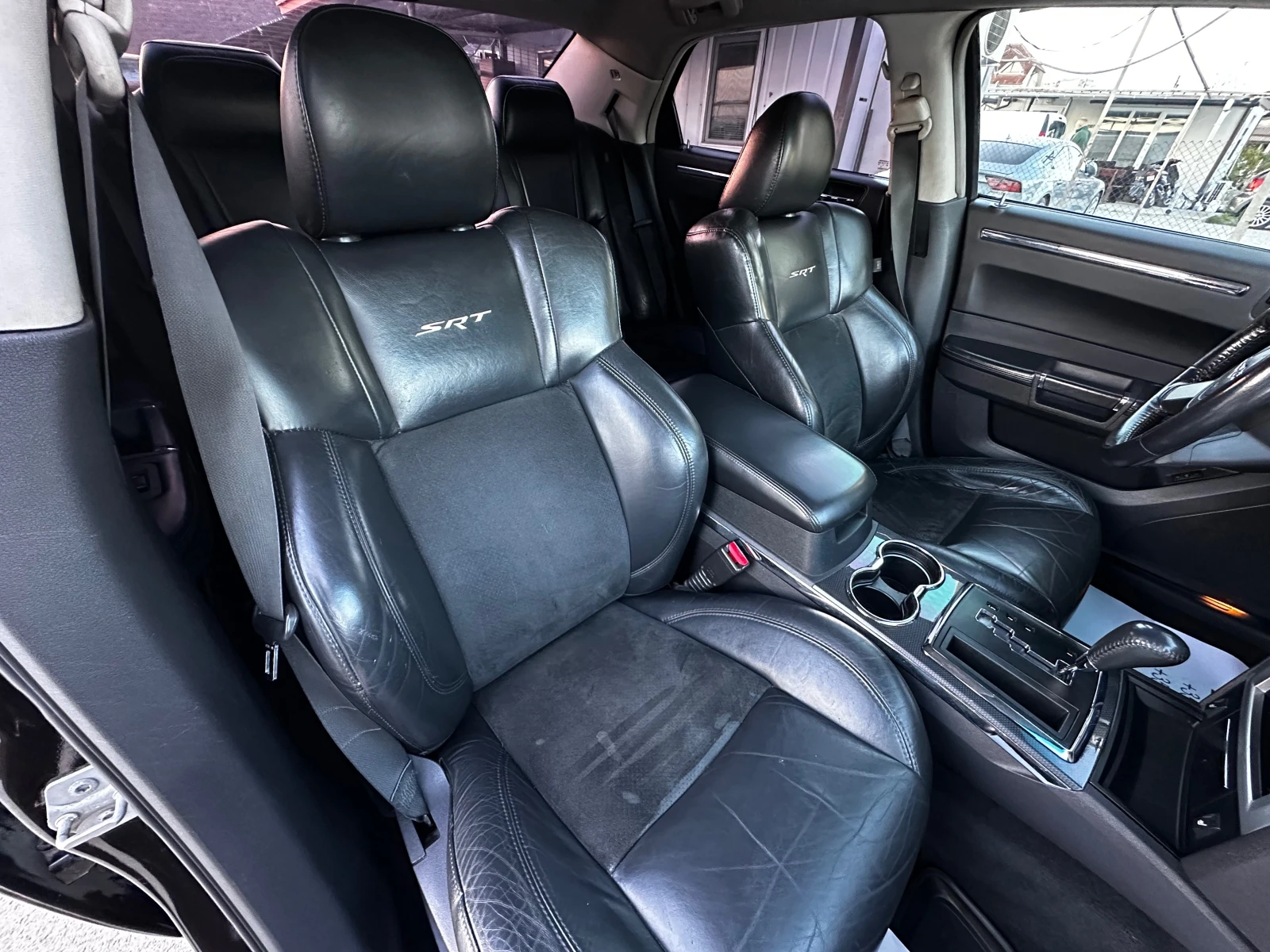 Chrysler 300c 3.0CRD 218к.с SRT FACELIFT - изображение 9