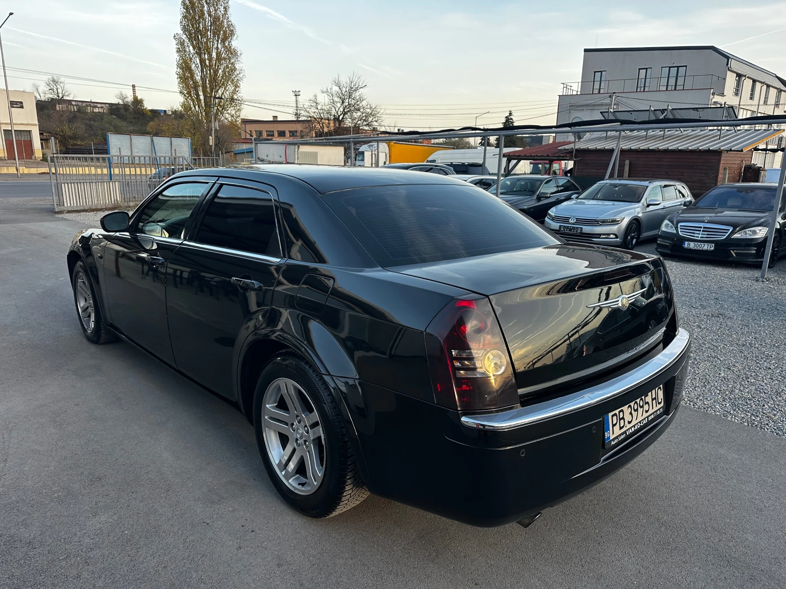 Chrysler 300c 3.0CRD 218к.с SRT FACELIFT - изображение 3