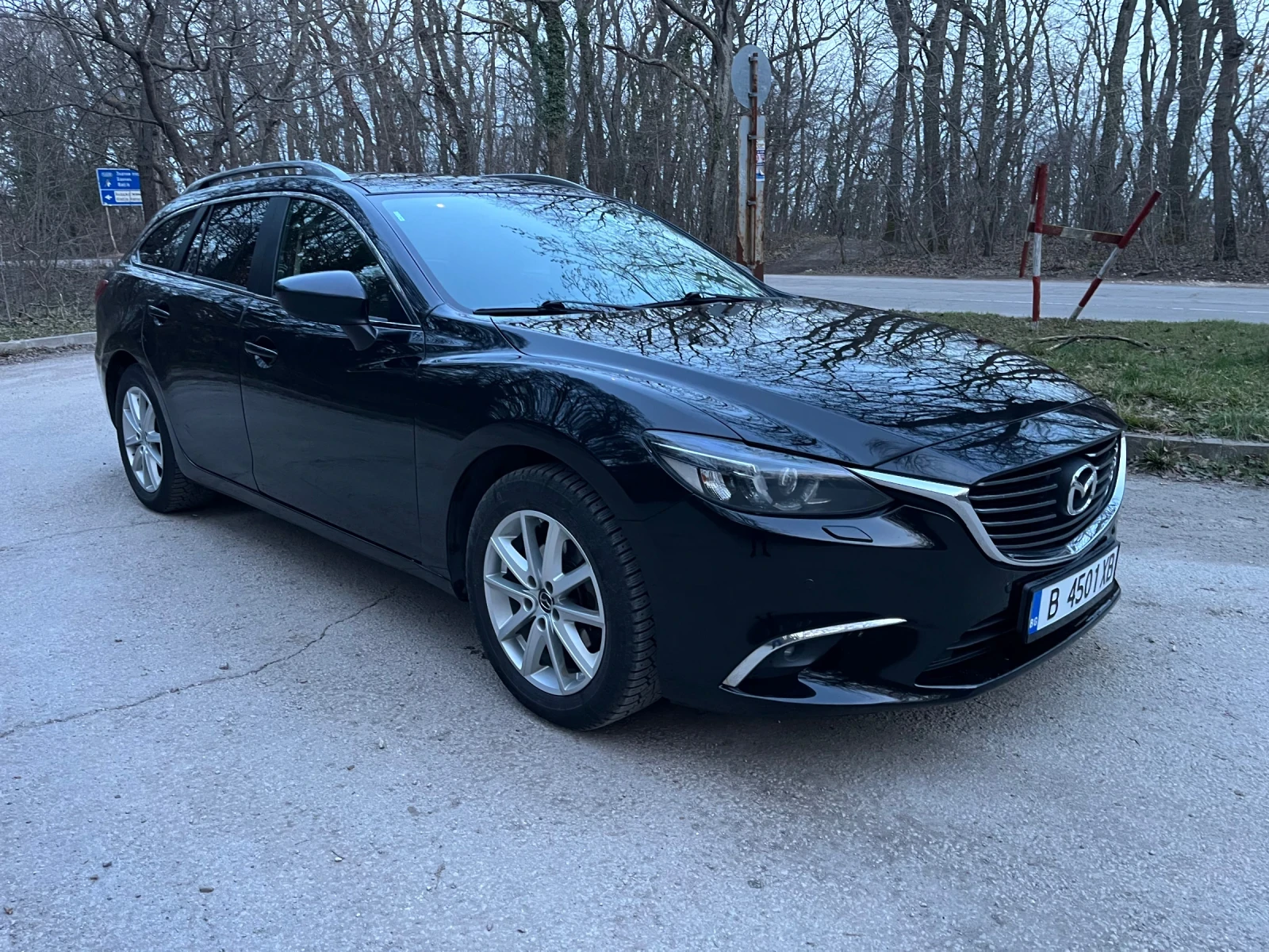 Mazda 6 2.2 Avtomat  - изображение 2