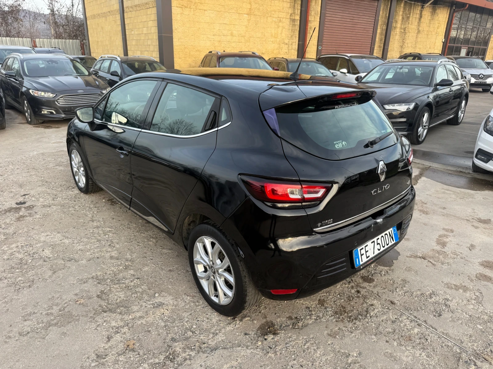 Renault Clio 1.5 dci автоматик - изображение 6