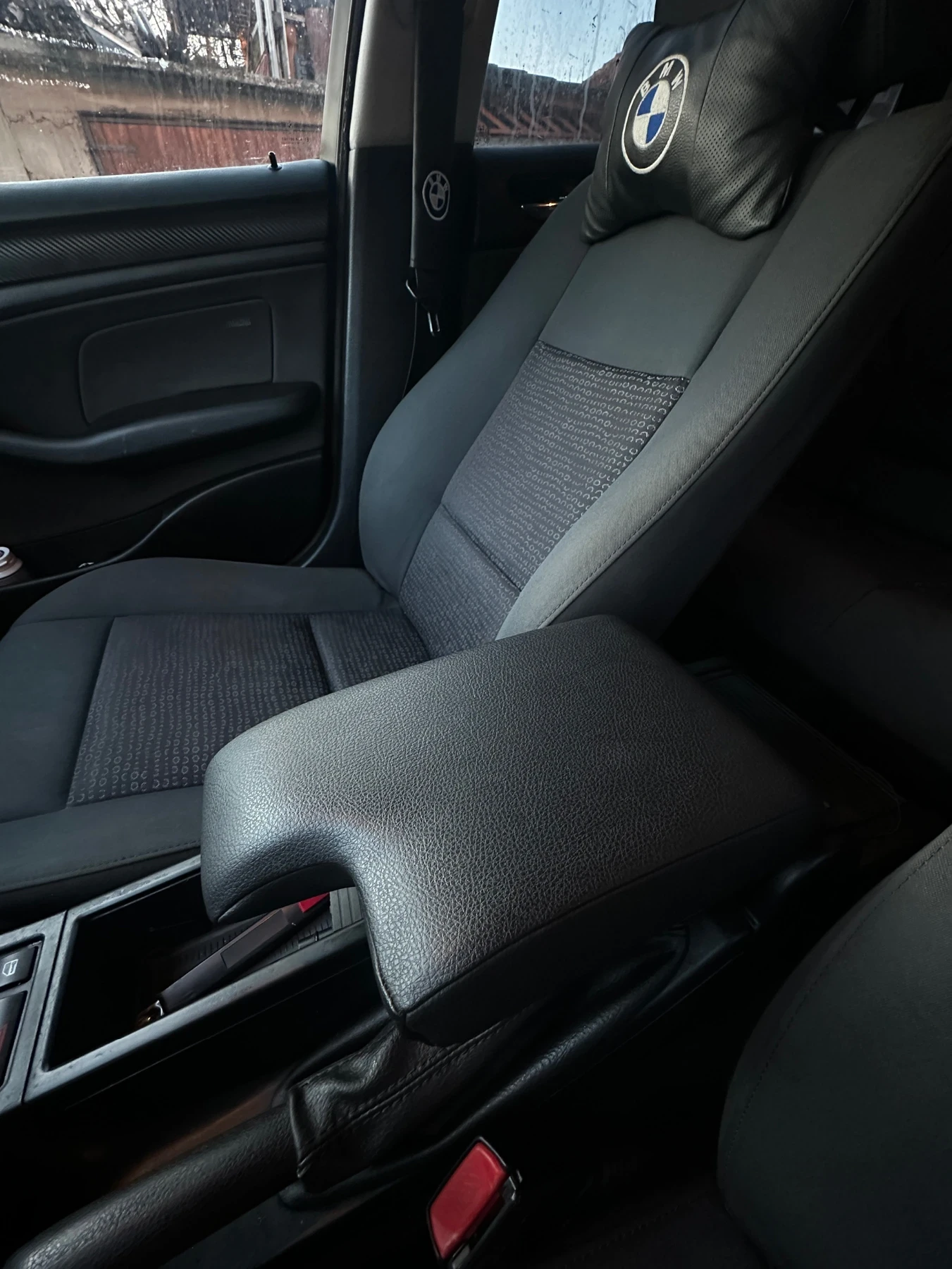 BMW 318 2.0 143, снимка 11 - Автомобили и джипове - 53875243