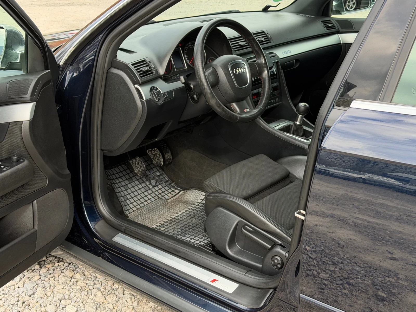 Audi A4 3.0TDi 224кс * S-Line* * Шибедах* * Ръчка* , снимка 9 - Автомобили и джипове - 54150367