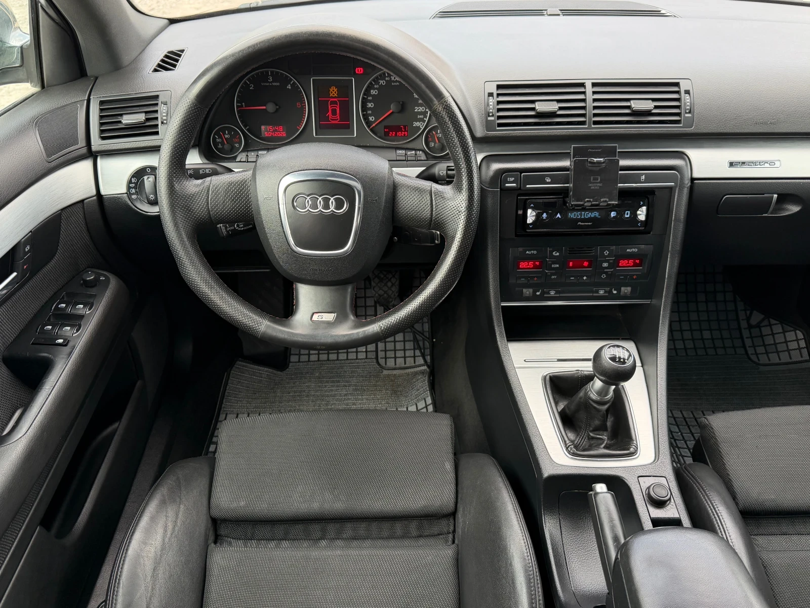 Audi A4 3.0TDi 224кс * S-Line* * Шибедах* * Ръчка* , снимка 10 - Автомобили и джипове - 54150367