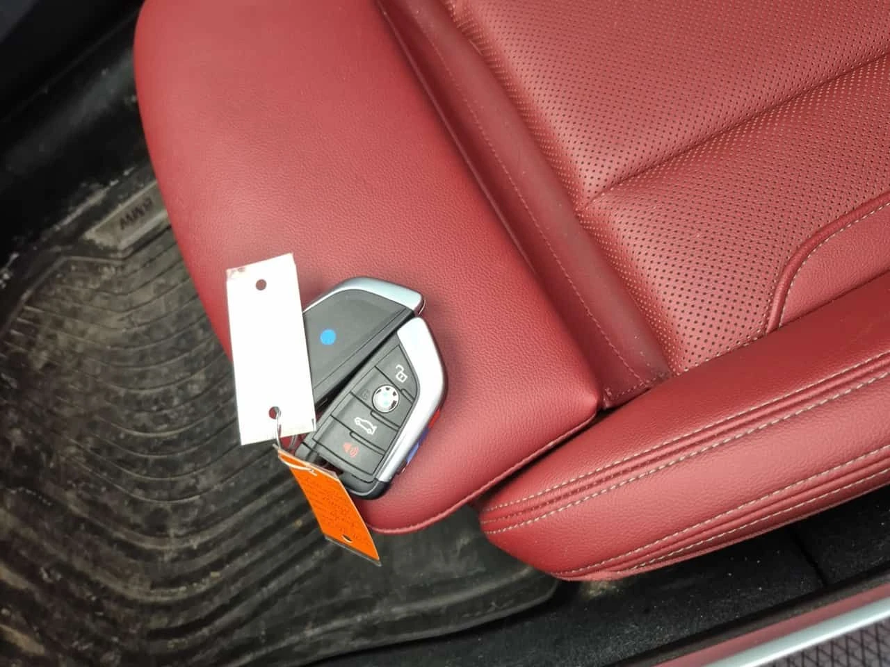 BMW 330 * XDRIVE* * REMOTE START* * ШИБЕДАХ* * ПАРКТРОНИК*, снимка 13 - Автомобили и джипове - 54157943