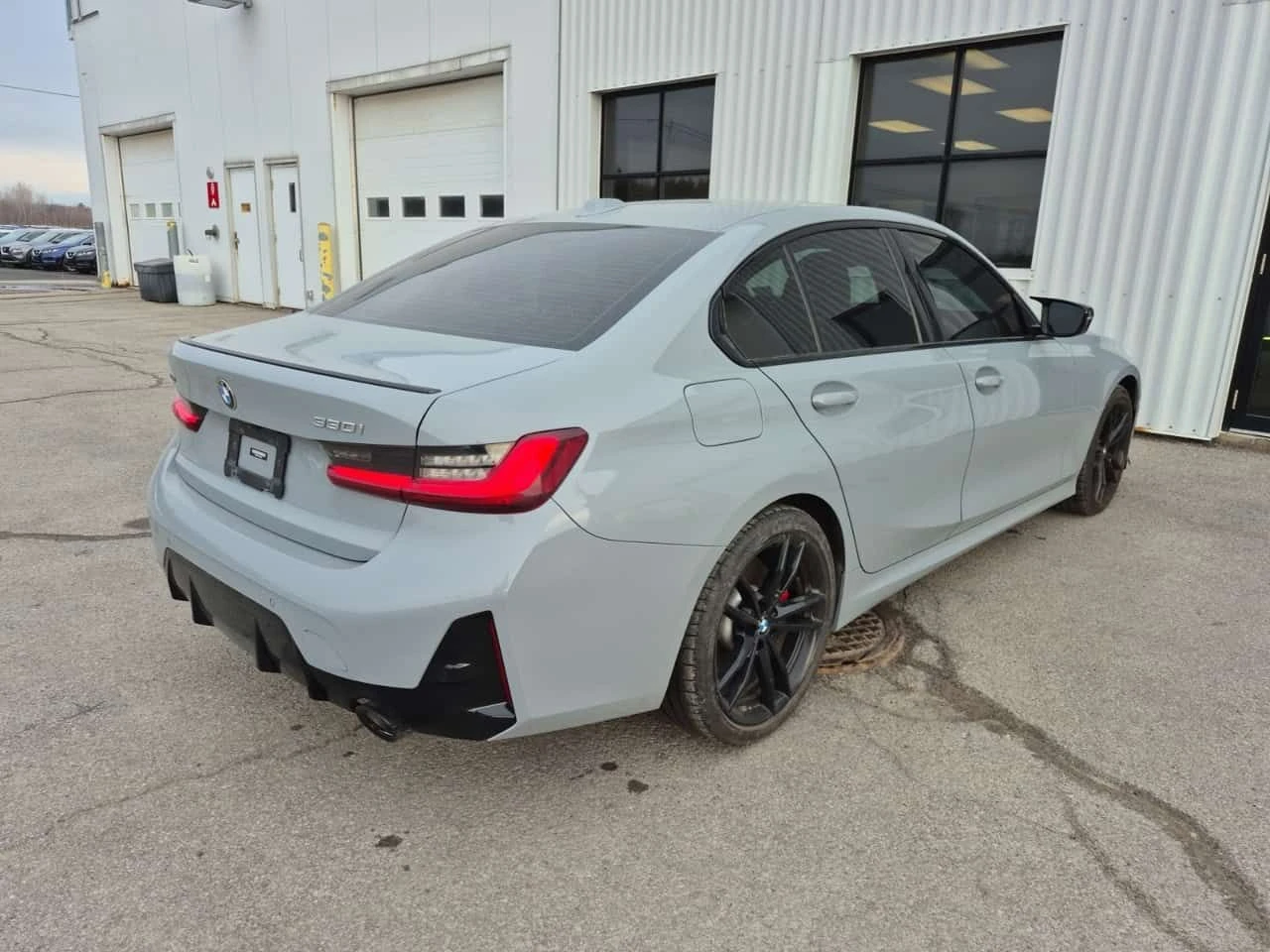 BMW 330 * XDRIVE* * REMOTE START* * ШИБЕДАХ* * ПАРКТРОНИК*, снимка 3 - Автомобили и джипове - 54157943