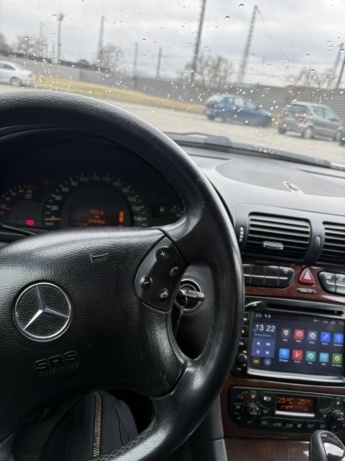 Mercedes-Benz C 220 Cdi, снимка 6 - Автомобили и джипове - 54241675