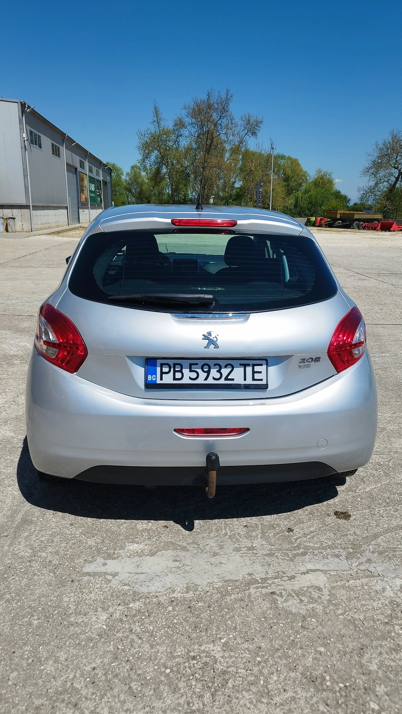 Peugeot 208 1.6eHDI, снимка 3 - Автомобили и джипове - 54542850