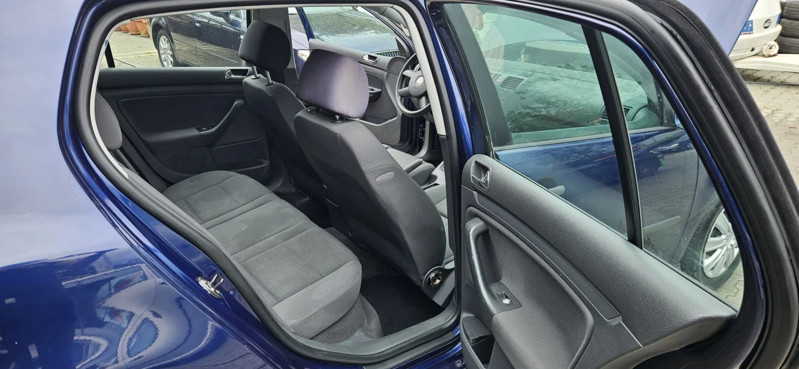 VW Golf, снимка 10 - Автомобили и джипове - 54603033