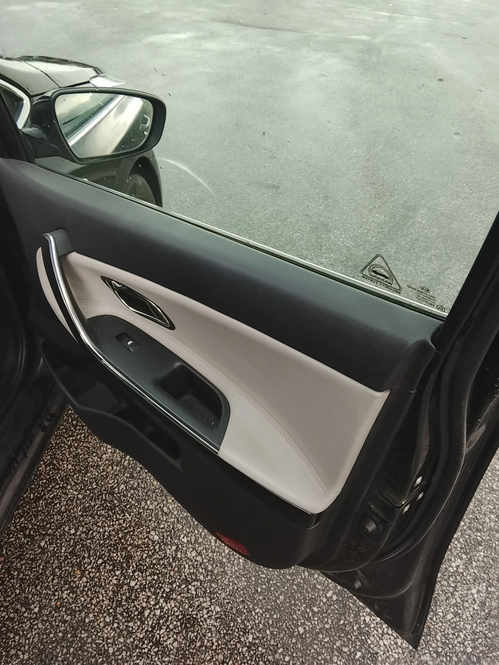 Kia Ceed 1.4/газ.инж, снимка 15 - Автомобили и джипове - 54634581