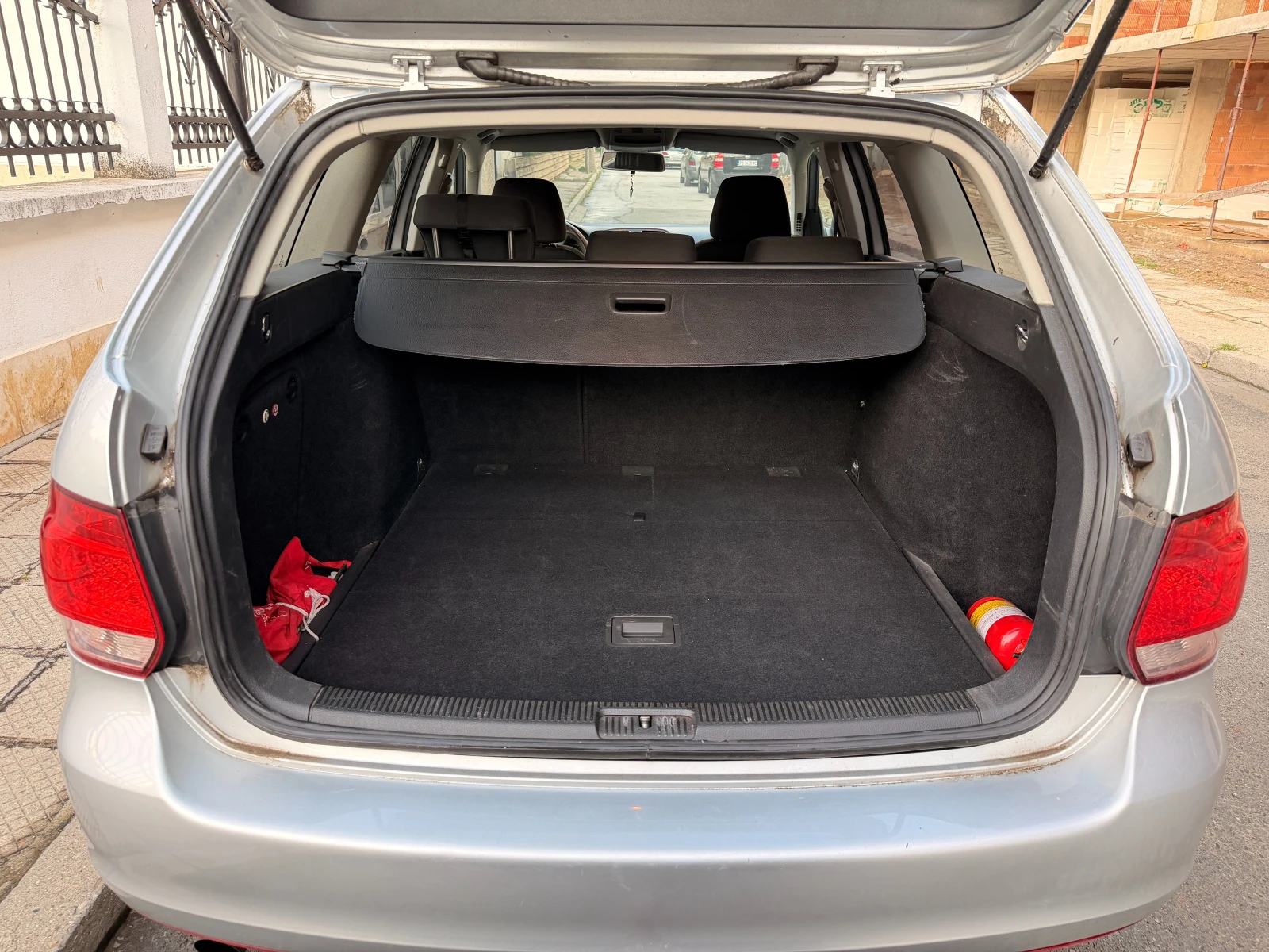 VW Golf Variant TDI, снимка 5 - Автомобили и джипове - 54911534