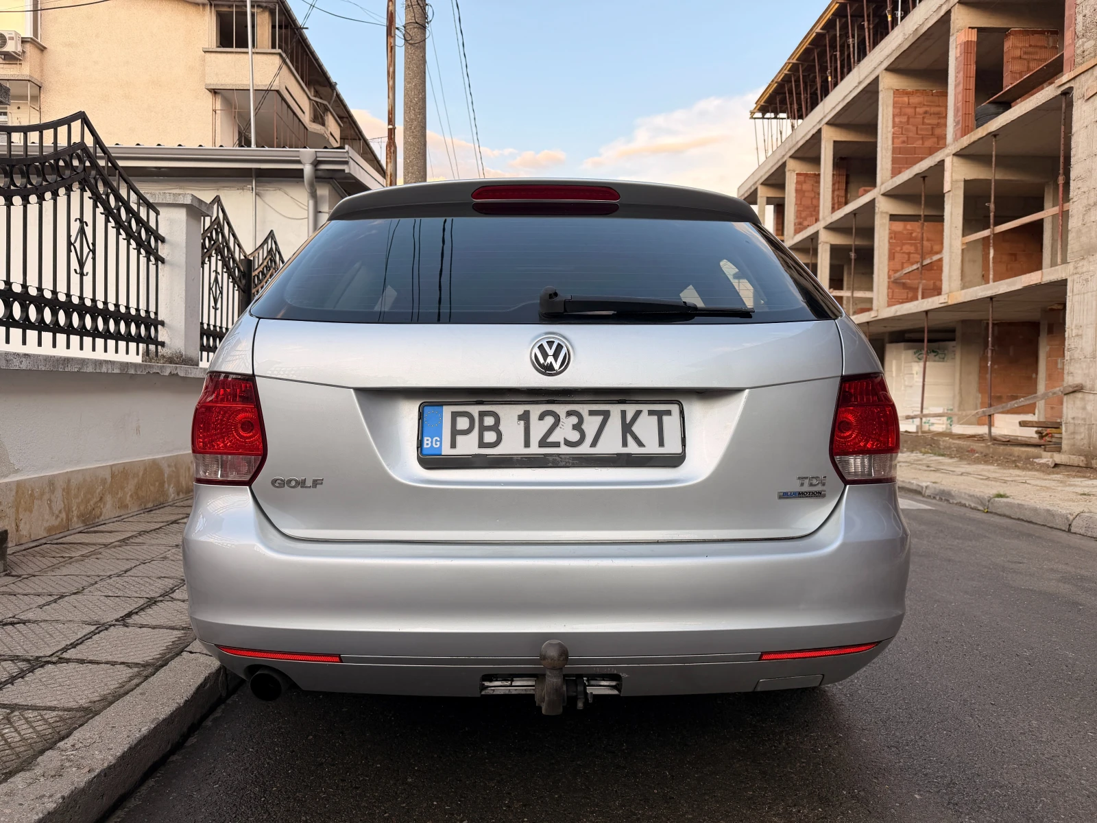 VW Golf Variant TDI, снимка 3 - Автомобили и джипове - 54911534