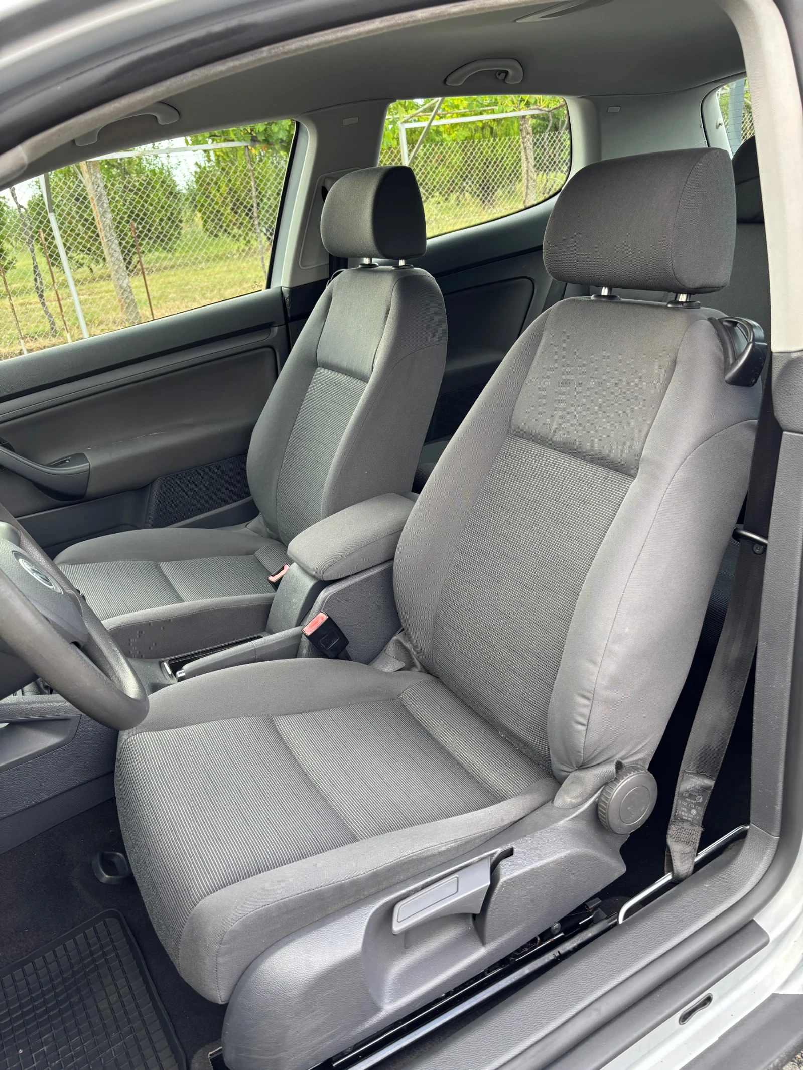 VW Golf TDI климатик, снимка 9 - Автомобили и джипове - 55267414