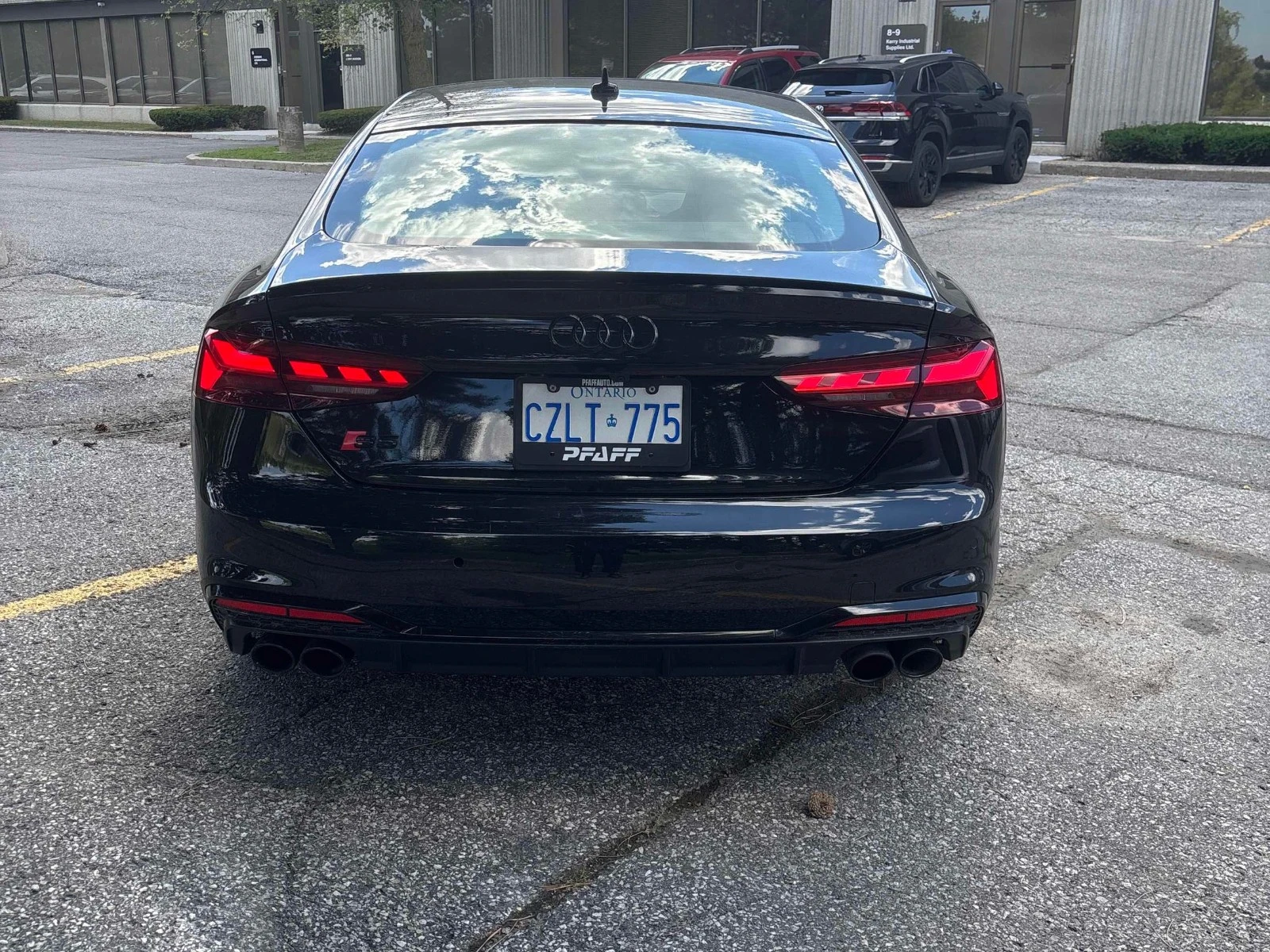 Audi S5 DISTRONIC* МАСАЖ* 360* BANG&OLUFSEN, снимка 3 - Автомобили и джипове - 55572814