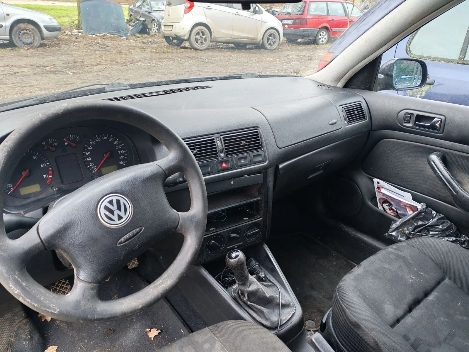 VW Golf 4, снимка 5 - Автомобили и джипове - 55678558