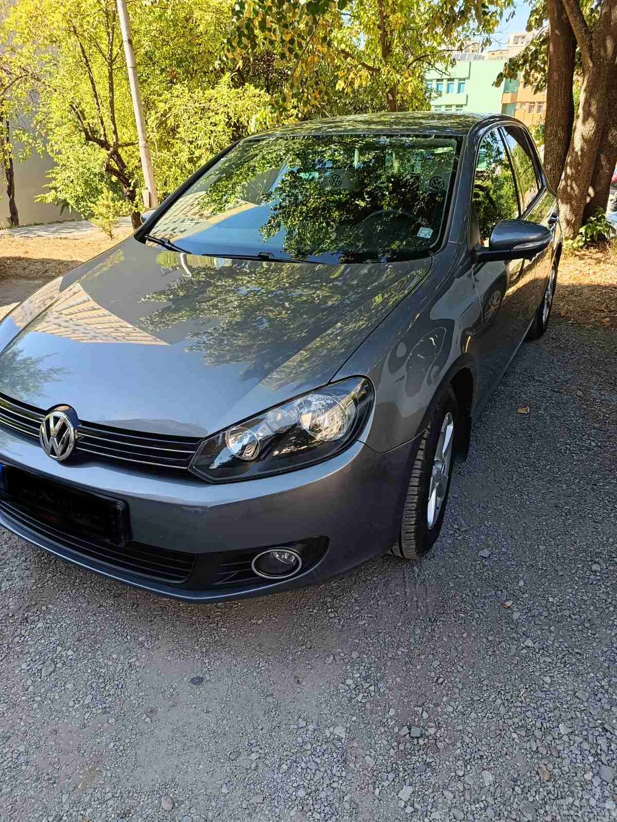 VW Golf 1.6 Bifuel, снимка 3 - Автомобили и джипове - 55920306