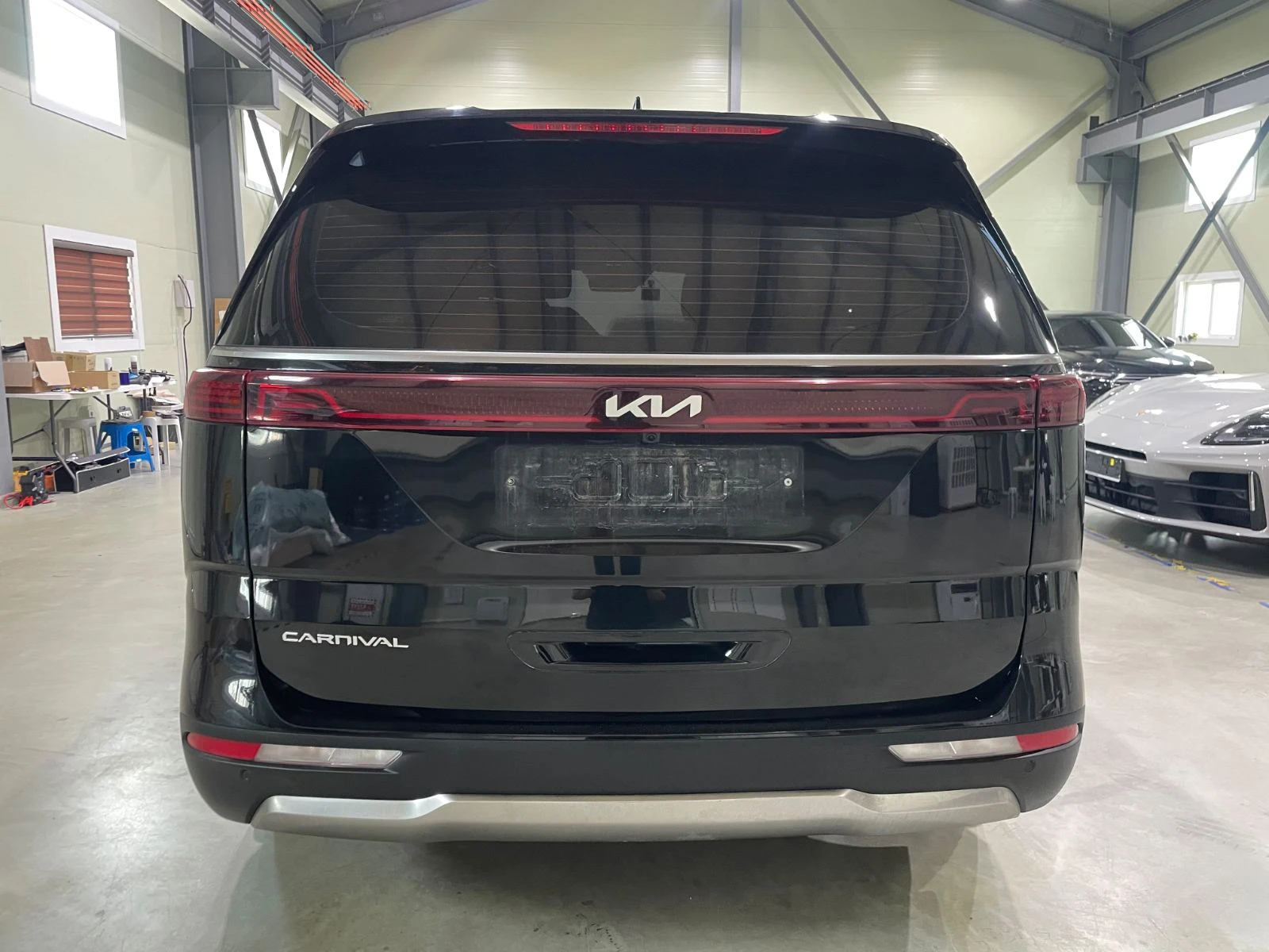 Kia Carnival 2.2 CRDi ! Signature ! 6+ 1 !, снимка 5 - Автомобили и джипове - 55921583