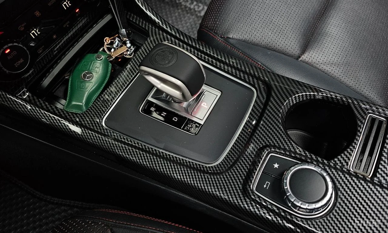 Mercedes-Benz CLA 45 AMG 4MATIC* CARBON* CARPLAY* , снимка 11 - Автомобили и джипове - 55971210