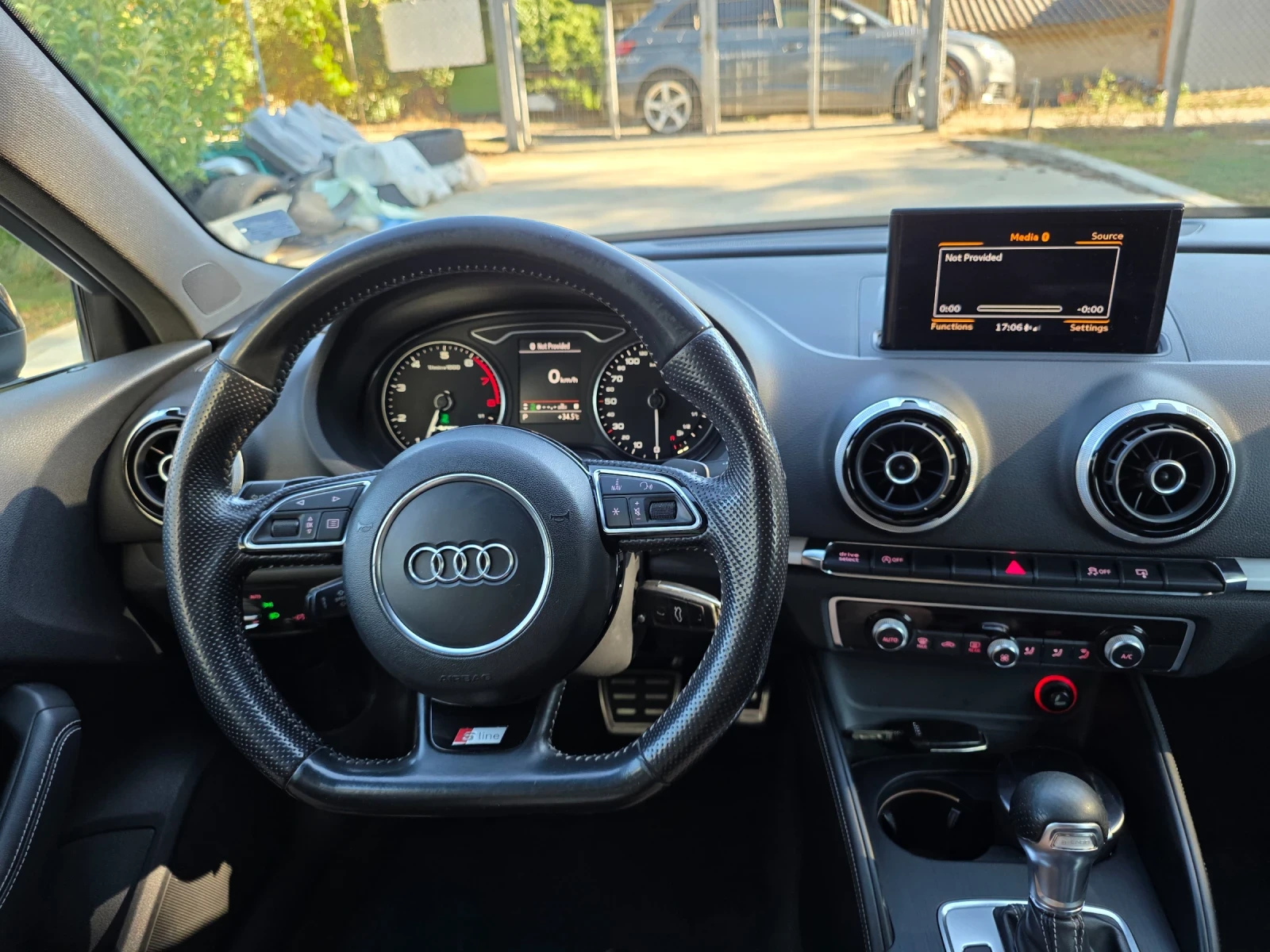 Audi A3 1.4 G-tron S-line plus, снимка 11 - Автомобили и джипове - 56017372