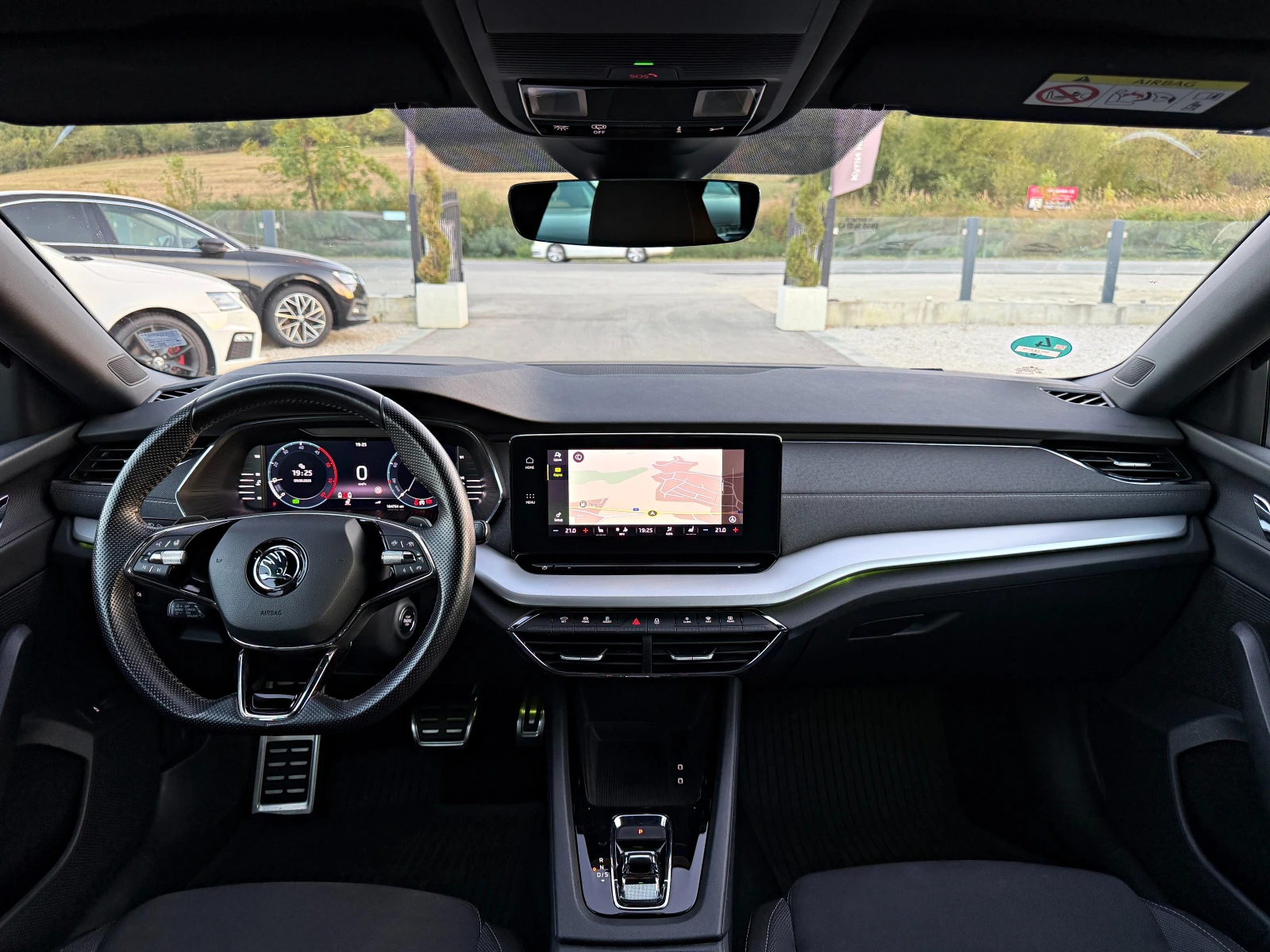 Skoda Octavia DIGITAL COCKPIT HEAD-UP LED AMBIENT CAMERA KEYLESS, снимка 7 - Автомобили и джипове - 56022409
