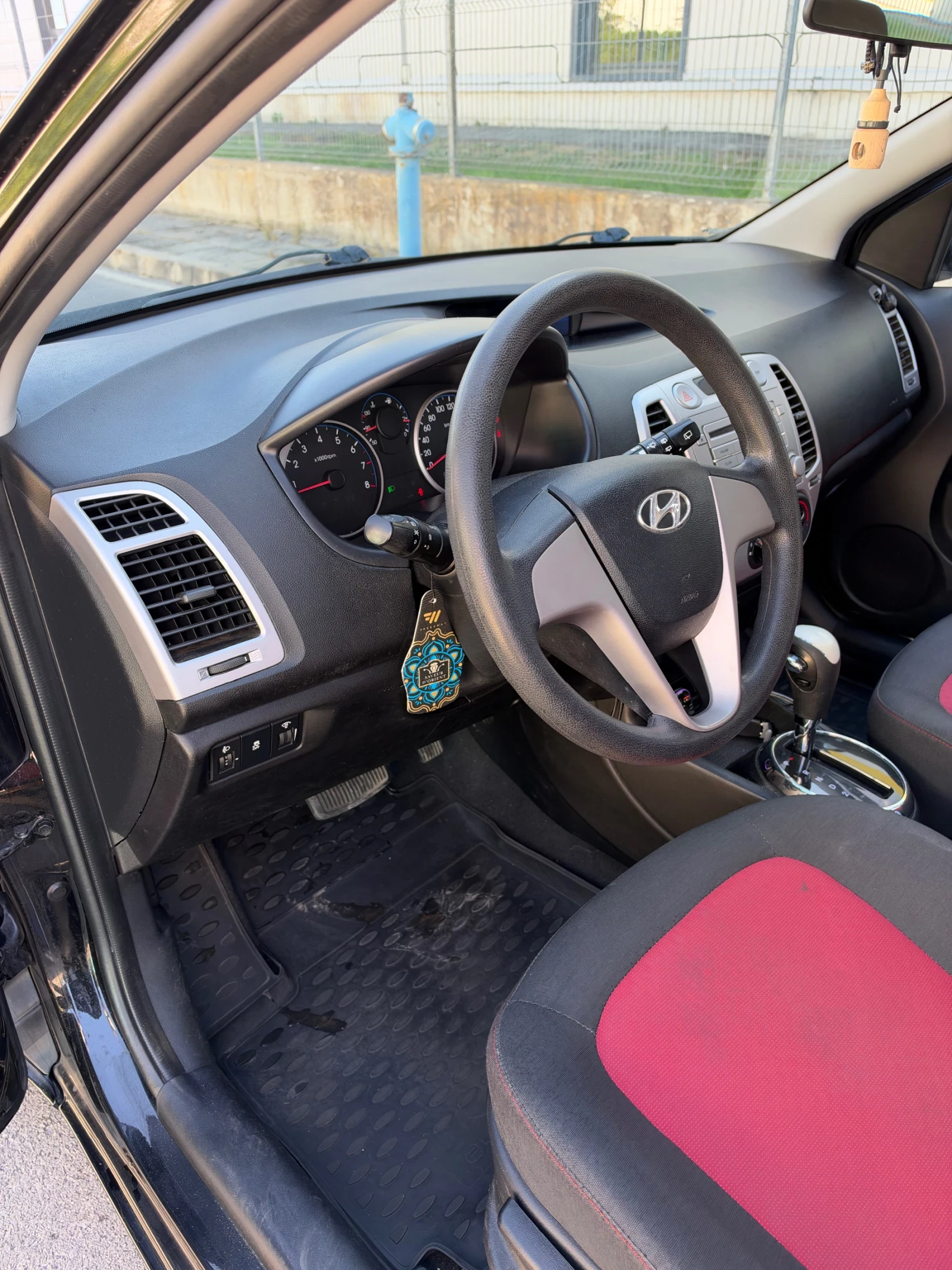 Hyundai I20 ���������/1.4i-101��/2010�. | Mobile.bg � ����������� 8