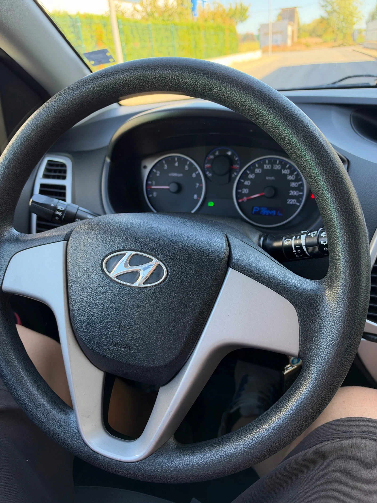 Hyundai I20 ���������/1.4i-101��/2010�. | Mobile.bg � ����������� 11