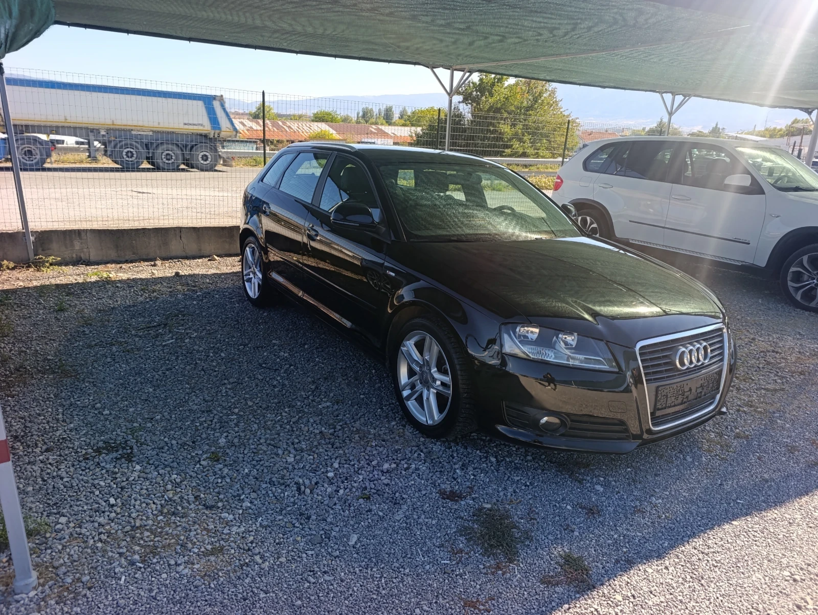 Audi A3 2.0TDI S_line Sportback, снимка 3 - Автомобили и джипове - 56404529
