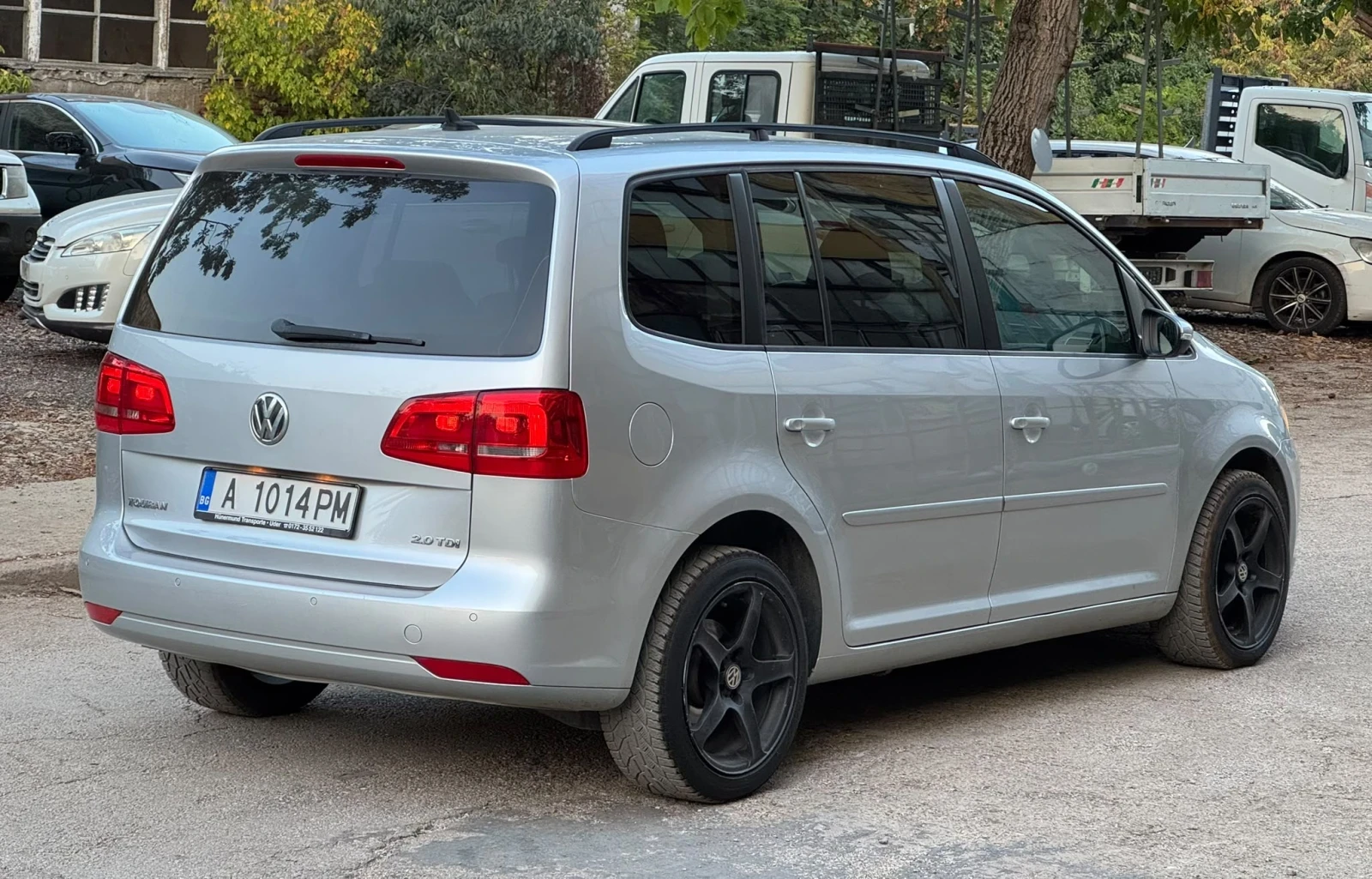 VW Touran, снимка 5 - Автомобили и джипове - 56404764