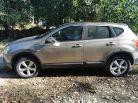 Nissan Qashqai 4бр НА ЧАСТИ, снимка 9