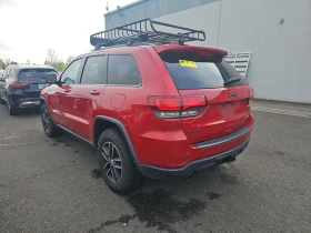 Jeep Grand cherokee TRAILHAWK Обдух* 8ZF* Въздух* Дистроник* Пано* - 31800 лв. - 11182613 | Car24.bg