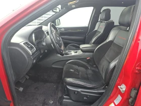 Jeep Grand cherokee TRAILHAWK Обдух* 8ZF* Въздух* Дистроник* Пано* - 31800 лв. - 11182613 | Car24.bg