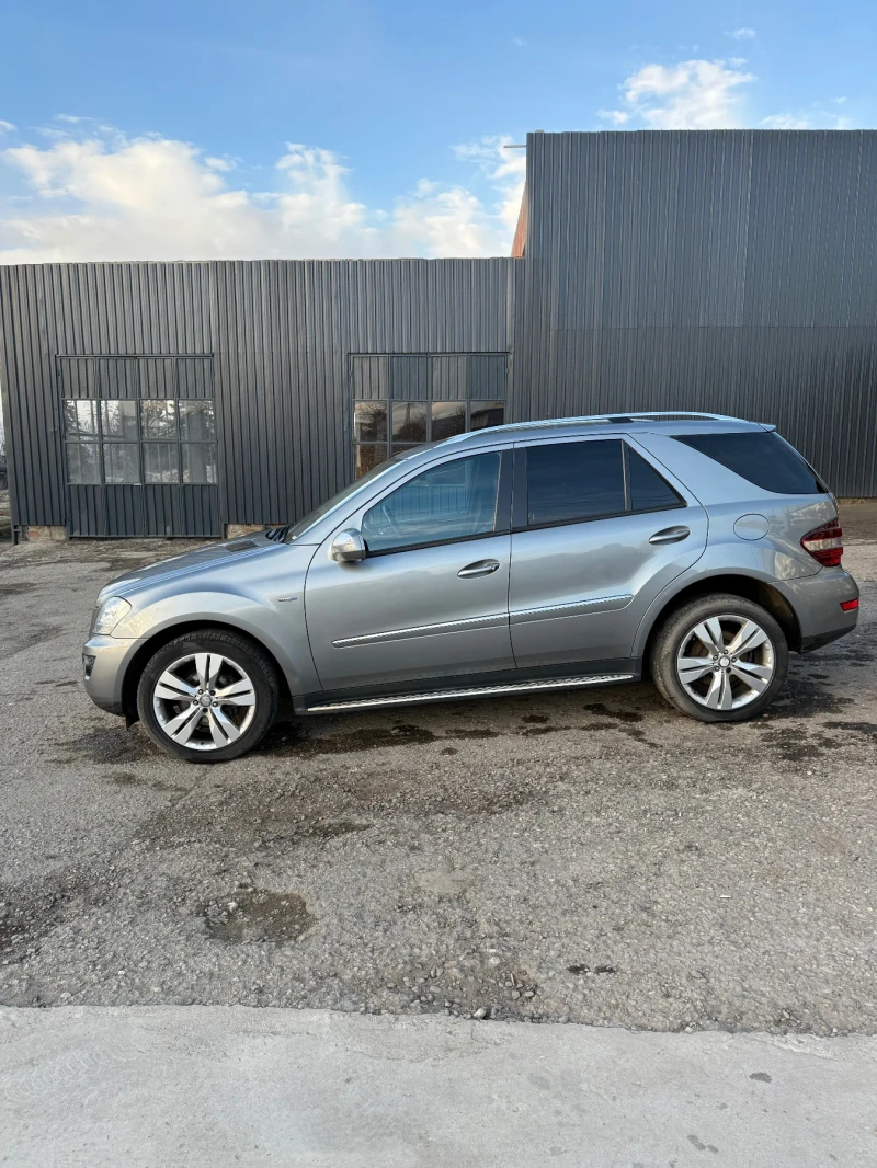 Mercedes-Benz ML 350, снимка 7 - Автомобили и джипове - 48885136