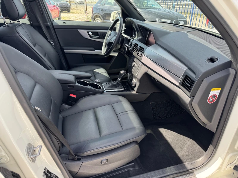 Mercedes-Benz GLK -320CDI-NAVI-XENON-KOJA-PANORAMA-PODGREV, снимка 15 - Автомобили и джипове - 50217333