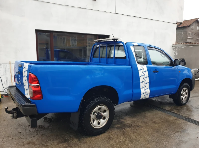 Toyota Hilux Hilux, снимка 3 - Автомобили и джипове - 52847528