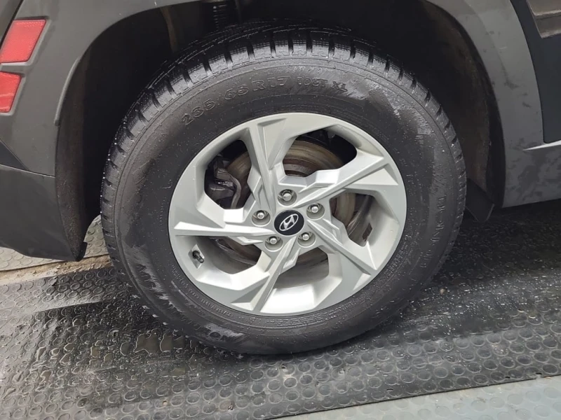 Hyundai Tucson * Essential * CARFAX * ЦЕНА ДО БГ, снимка 11 - Автомобили и джипове - 52869592