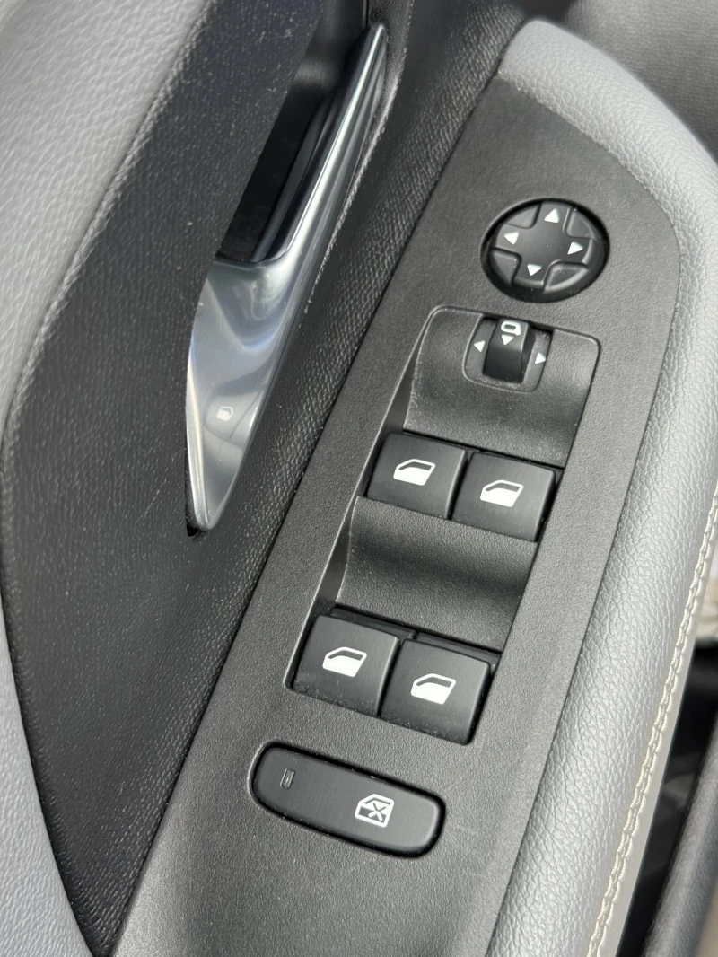 Opel Mokka, снимка 16 - Автомобили и джипове - 52928446