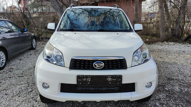 Daihatsu Terios 1.5 FACELIFT 4x4, снимка 14 - Автомобили и джипове - 53475130