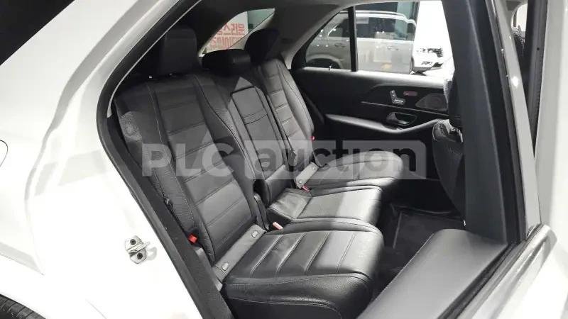 Mercedes-Benz GLE GLE 450 | AMG PACKAGE | 4MATIC, снимка 14 - Автомобили и джипове - 55646341