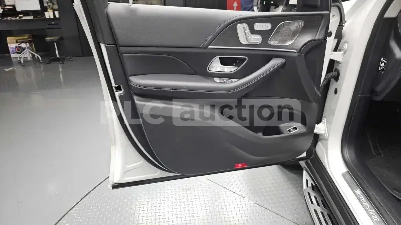 Mercedes-Benz GLE GLE 450 | AMG PACKAGE | 4MATIC, снимка 12 - Автомобили и джипове - 55646341