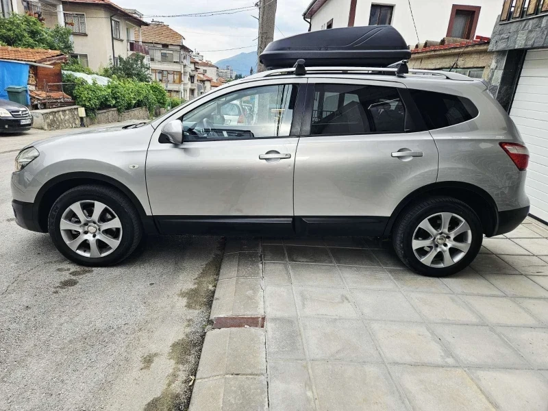 Nissan Qashqai, снимка 4 - Автомобили и джипове - 55789675