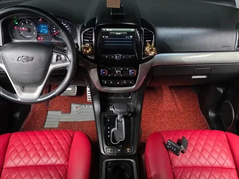 Chevrolet Captiva, снимка 7 - Автомобили и джипове - 56690465