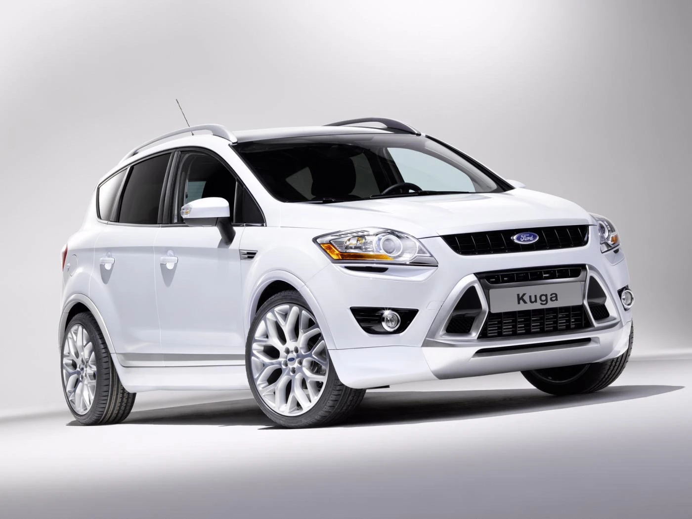 Ford Kuga 2.0TDCI *INDIVIDUAL*AVTOMATIK* - изображение 3