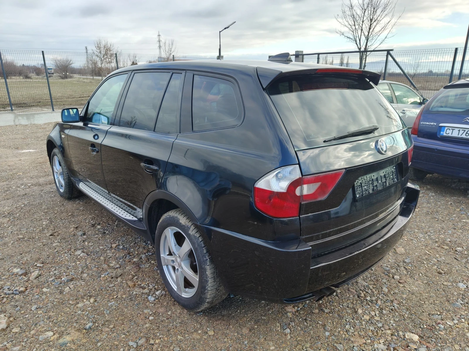 BMW X3 3.0i 231 - изображение 4