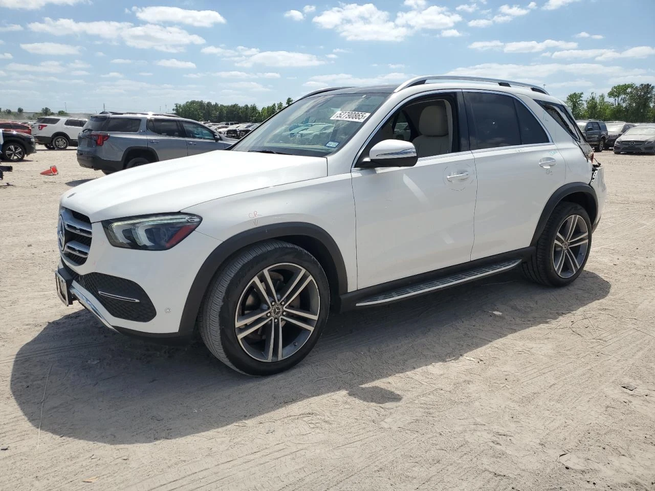 Mercedes-Benz GLE 350 4Matic Burmester* 360* Обдухване* Пано* Widescreen - изображение 2