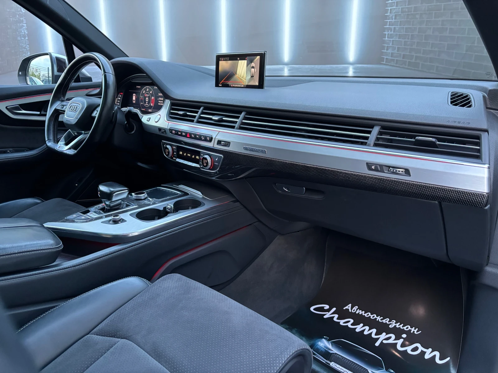 Audi SQ7 4.0 TDI 3xS-Line  - изображение 10