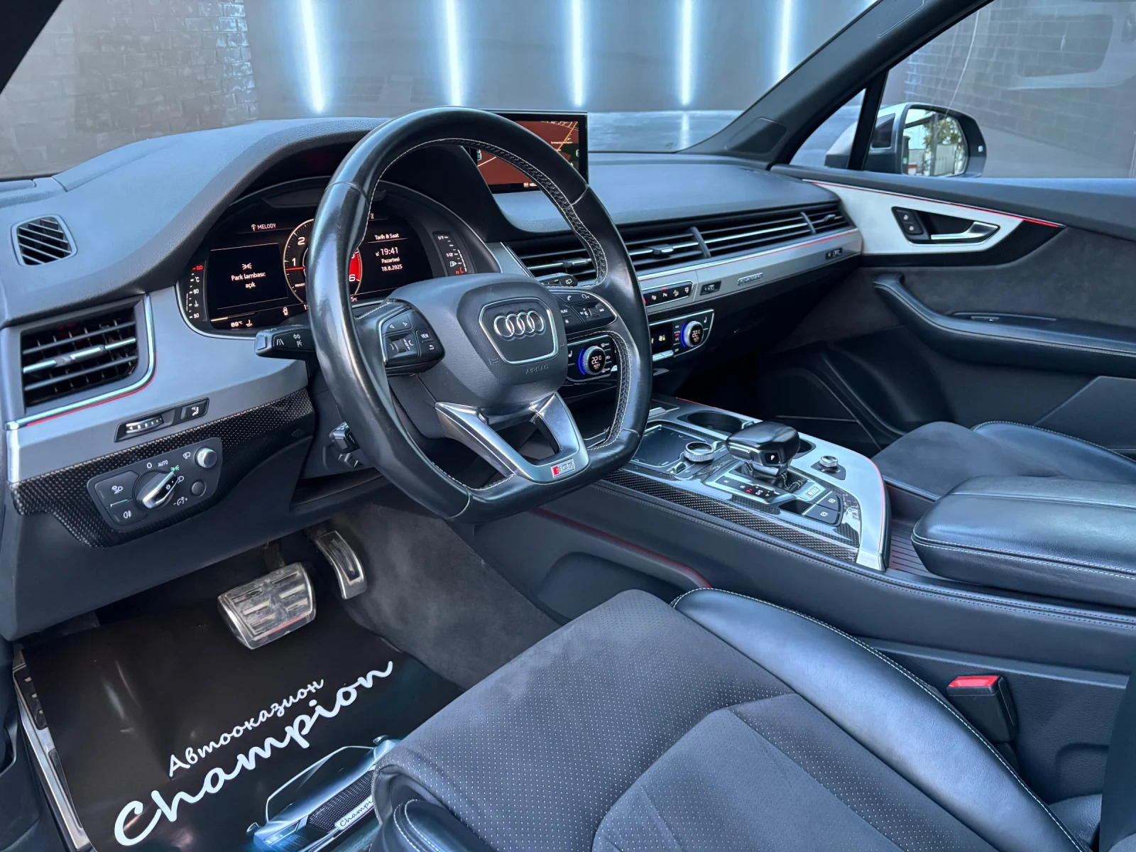 Audi SQ7 4.0 TDI 3xS-Line  - изображение 8