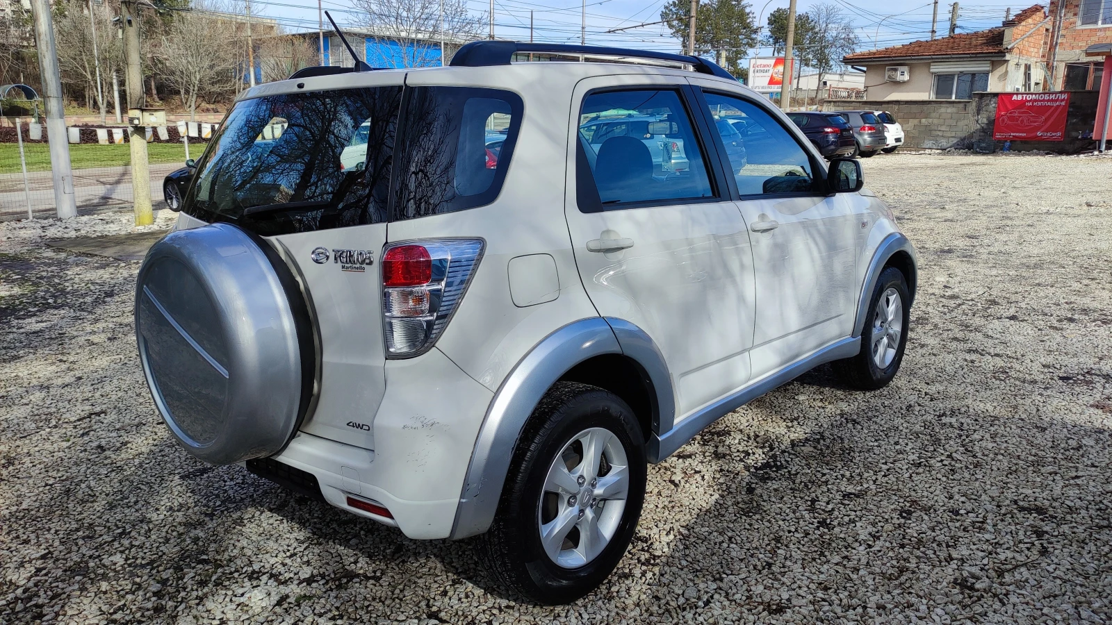 Daihatsu Terios 1.5 FACELIFT 4x4 - изображение 9