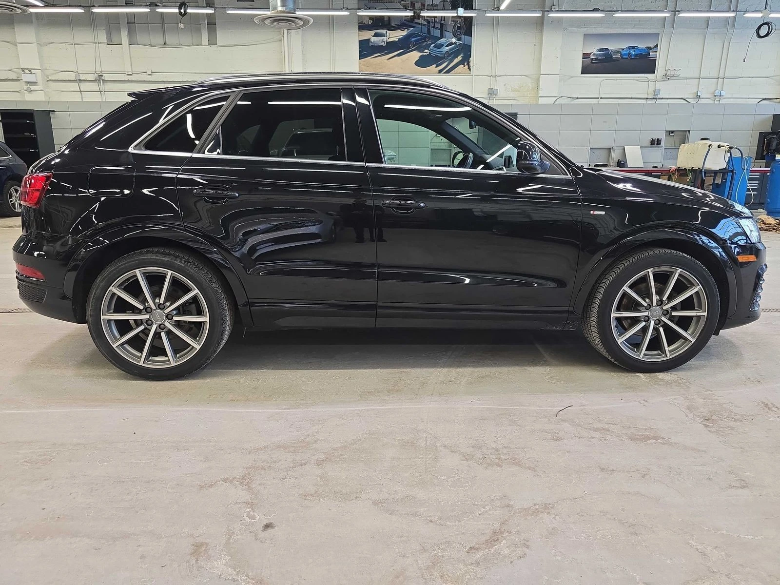 Audi Q3 TECHNIK С РЕГИСТРАЦИЯ & АВТО КРЕДИТ - изображение 3