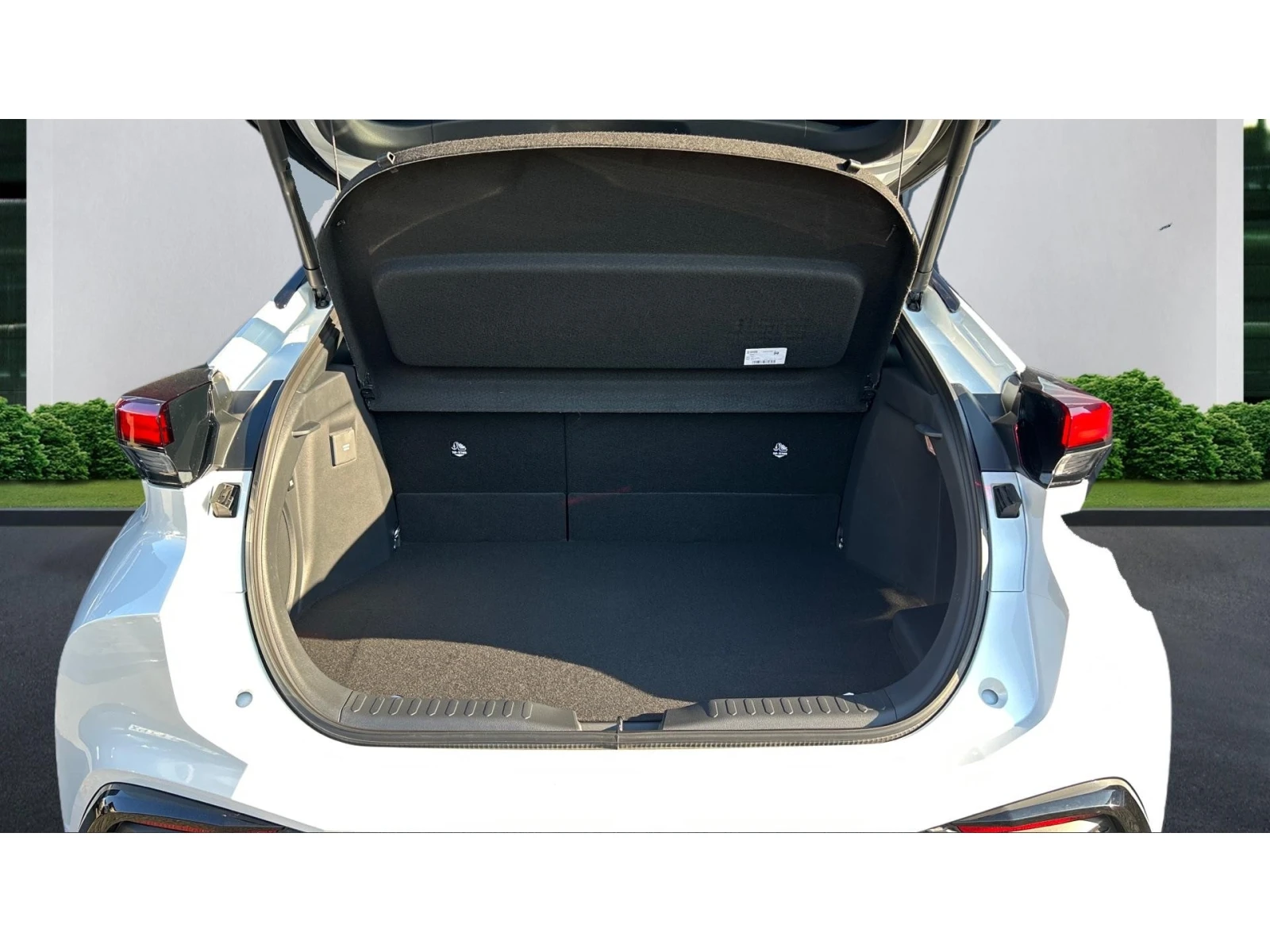 Toyota C-HR Месечна вноска от 450  , снимка 10 - Автомобили и джипове - 53736918