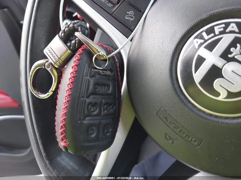 Alfa Romeo Stelvio 2l Rwd, снимка 11 - Автомобили и джипове - 54116274